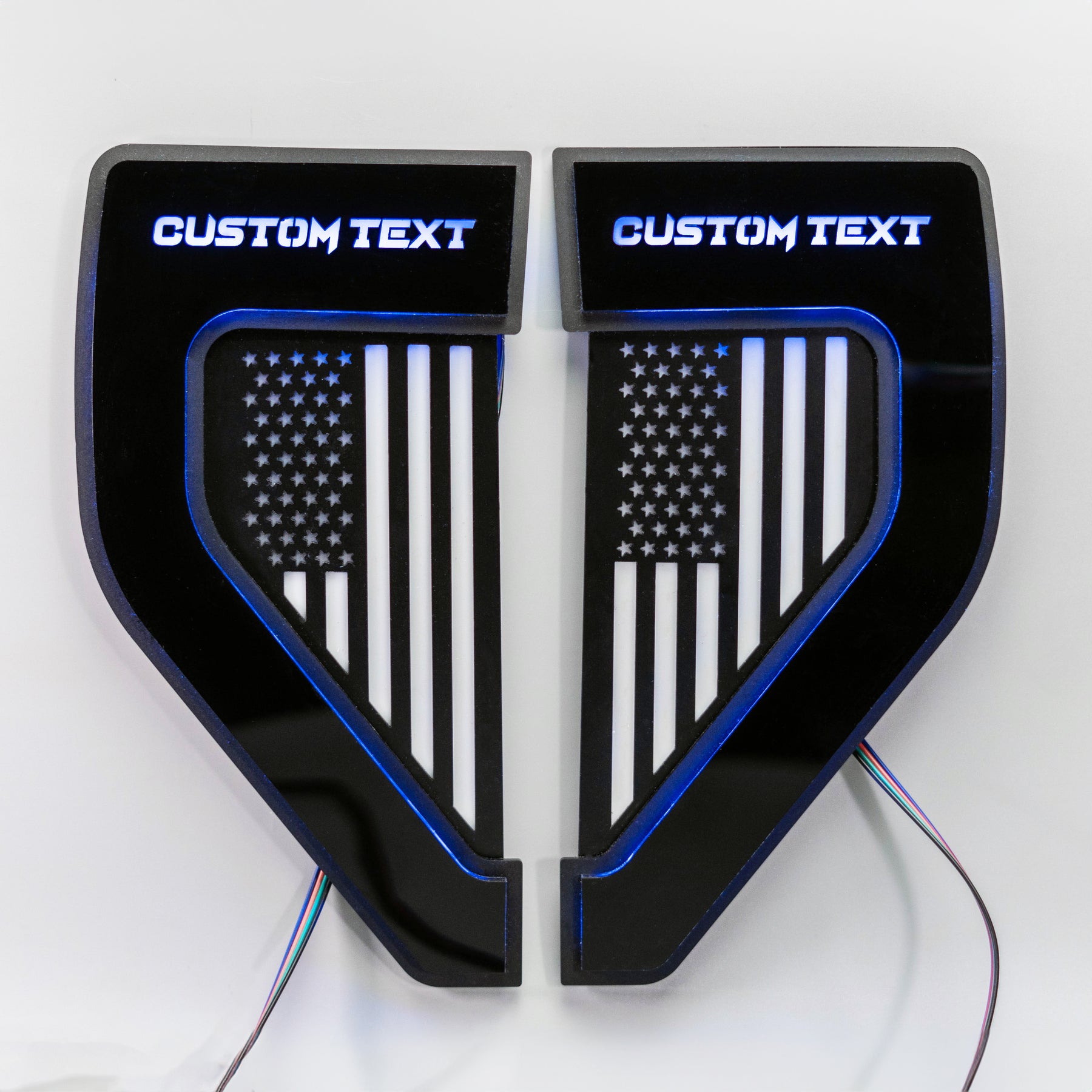 Reemplazo de placa de matrícula LED con bandera estadounidense para guardabarros, compatible con modelos Ford® F150® 2021 y posteriores, color negro (estrellas a la izquierda), RGB