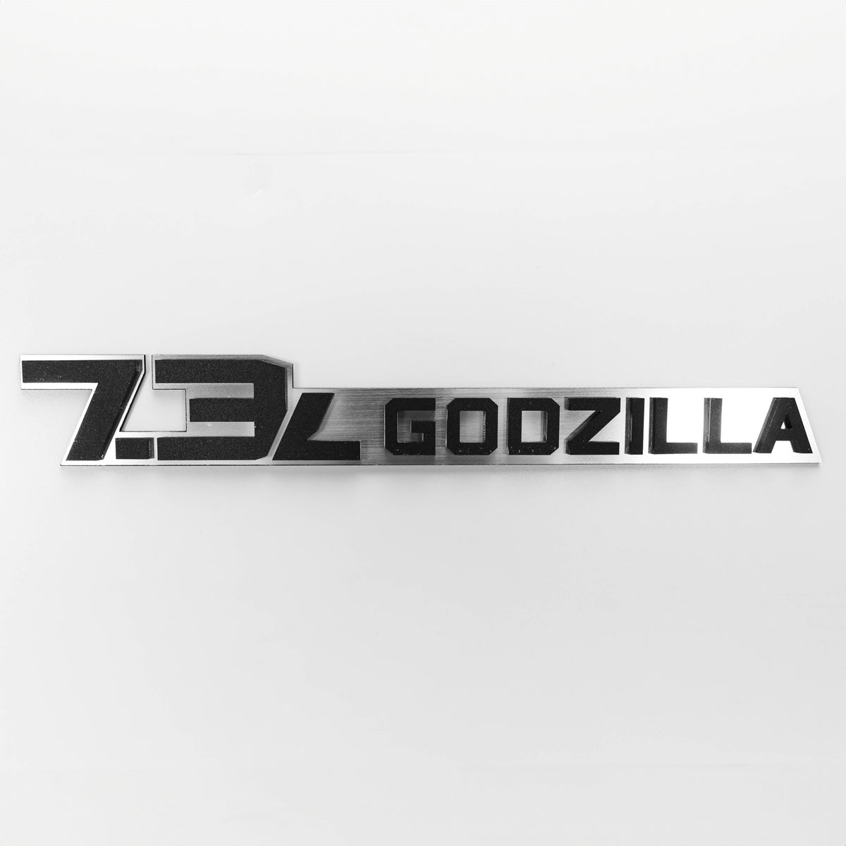 Insignia Godzilla de 7,3 l
