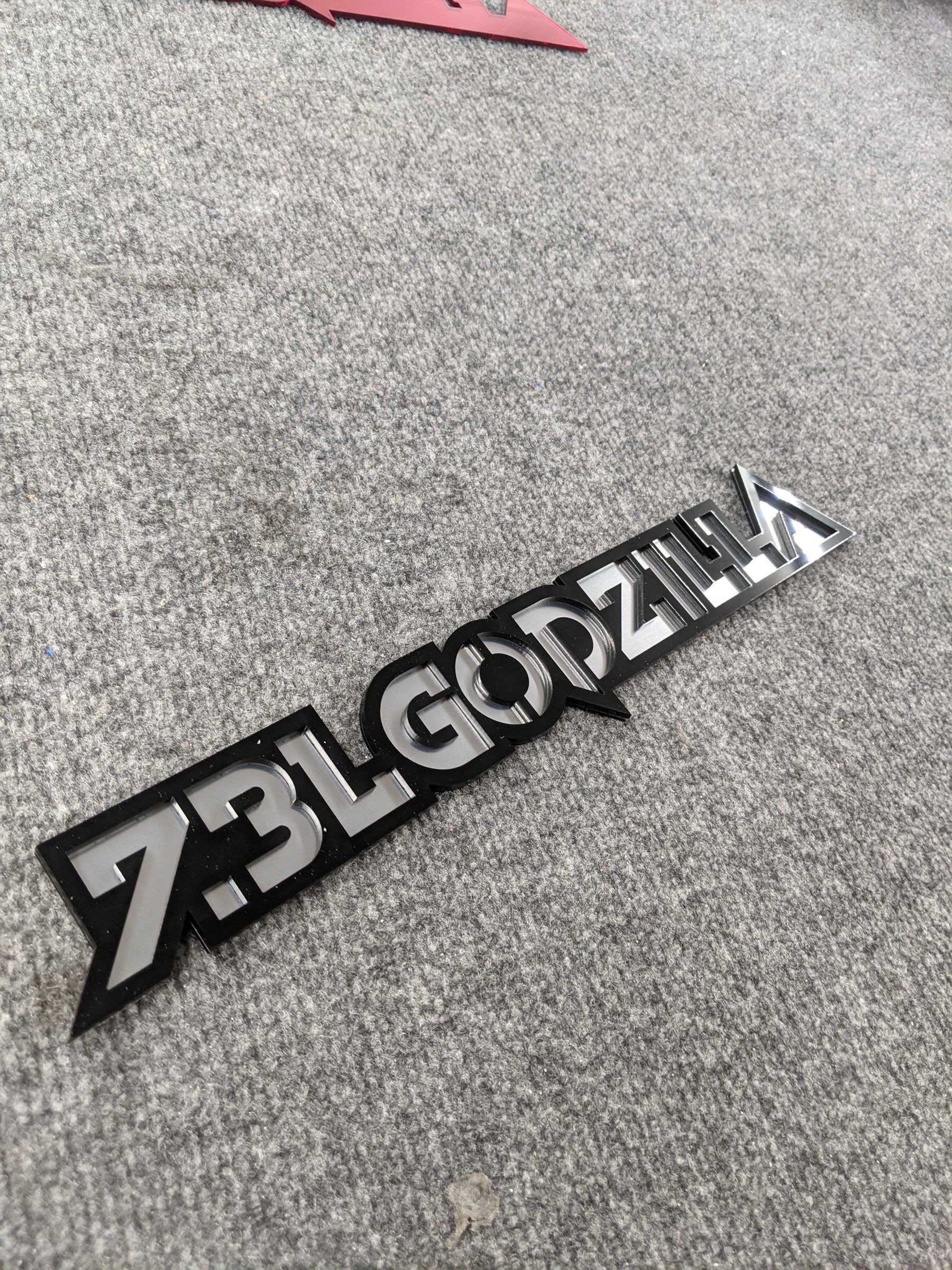 Insignias Godzilla de 7,3 l: ajuste universal, individuales