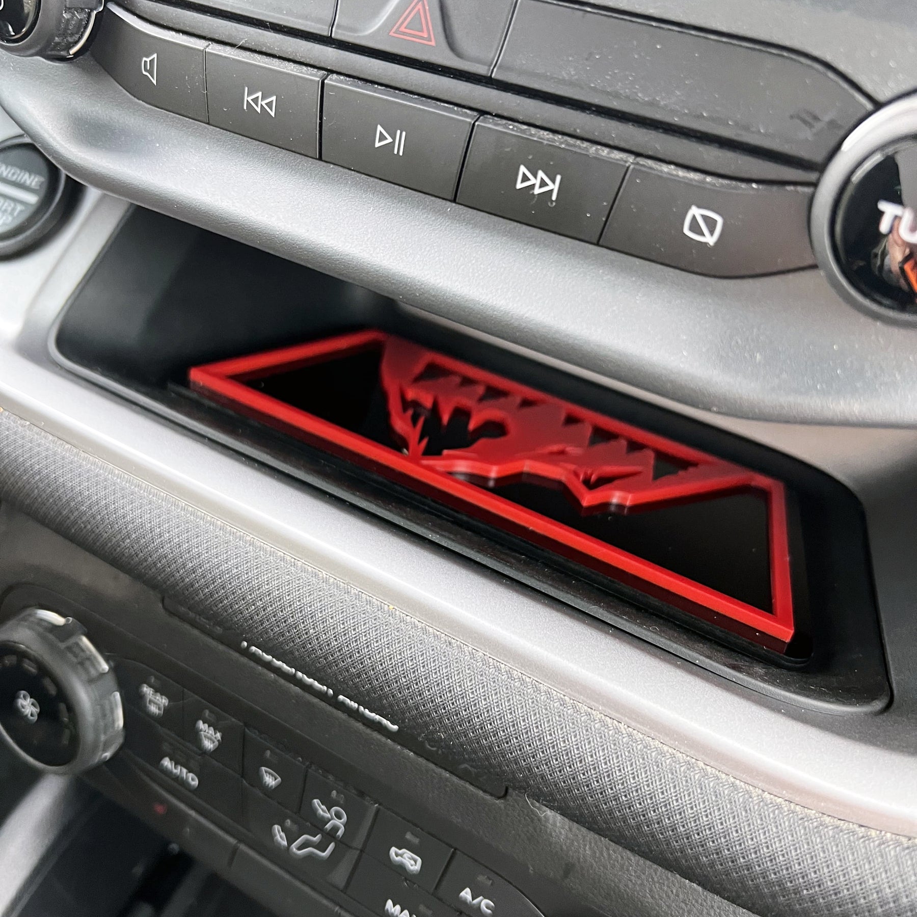 Inserto de bolsillo de almacenamiento de consola superior con insignia - Mountain - Compatible con Bronco® Sport 2021+ - Varios colores disponibles