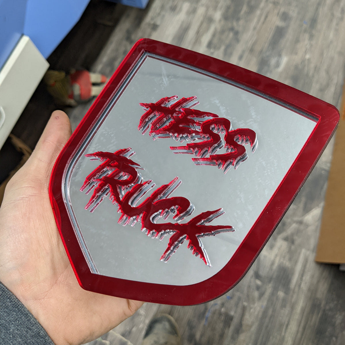 Insignia con texto personalizado Ram Shield: compatible con la parrilla Dodge® Ram® 2009-2012 -1500, 2500, 3500 - Elija sus colores