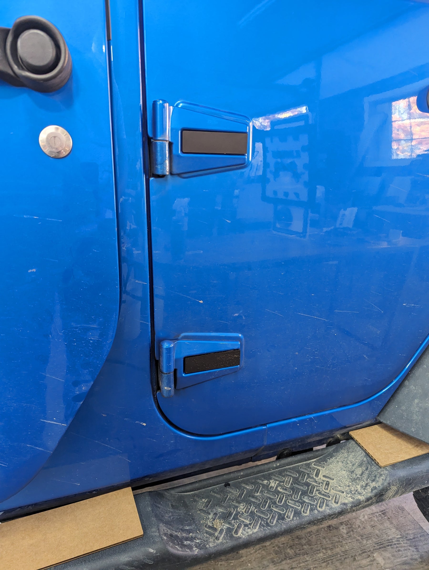 Cubierta del perno de la bisagra de la puerta: compatible con Jeep® Wrangler® 2007-2017