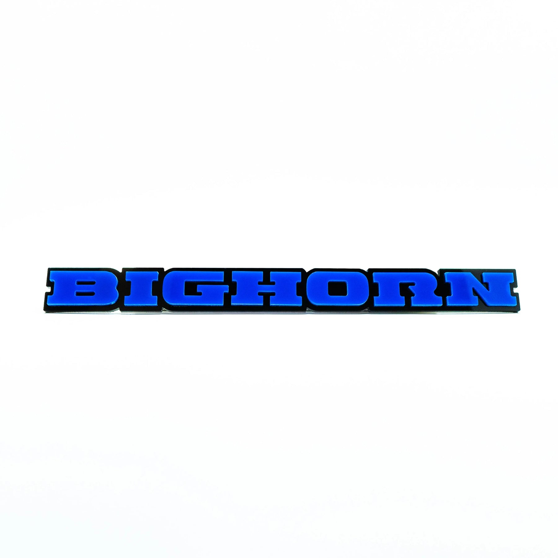Insignia de camión de doble capa Bighorn® personalizada: varios colores disponibles: producto con licencia oficial