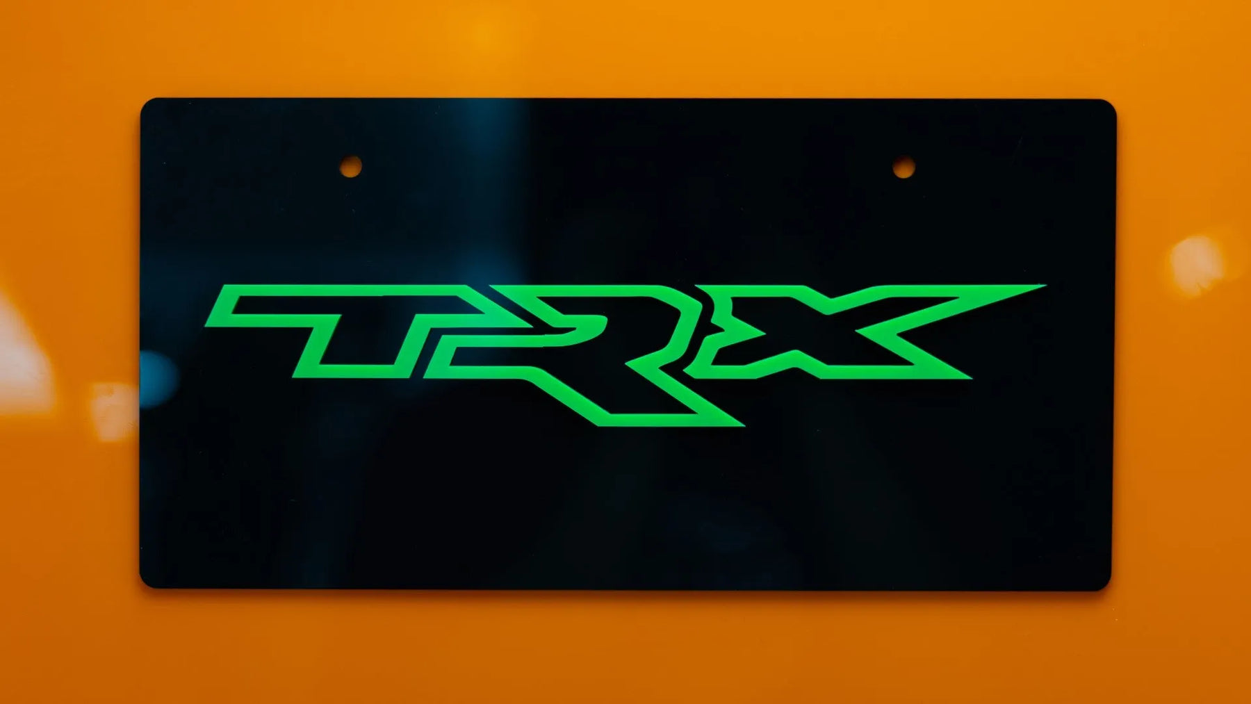 Cubierta para matrícula TRX®: producto con licencia oficial
