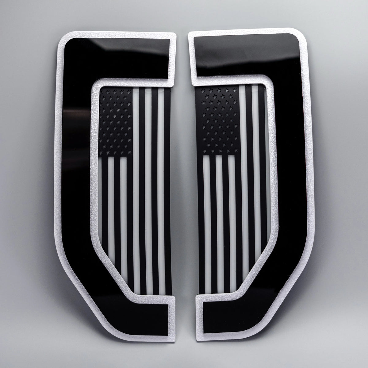 American Flag Fender Badge Set - Fits 2017-2022 Ford® F250®, F350®, F450® - White (Stars Left)