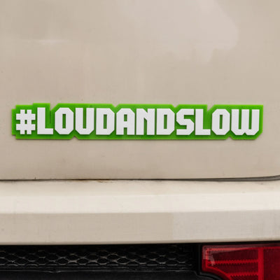 Fuente de insignia de texto personalizada para la universidad