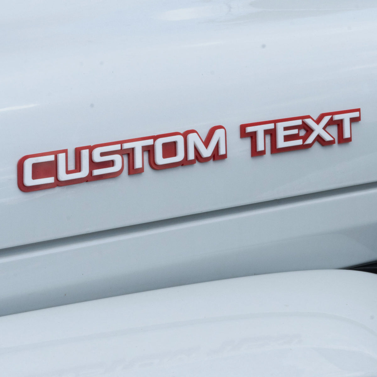 Fuente de texto personalizado para insignias de carreras