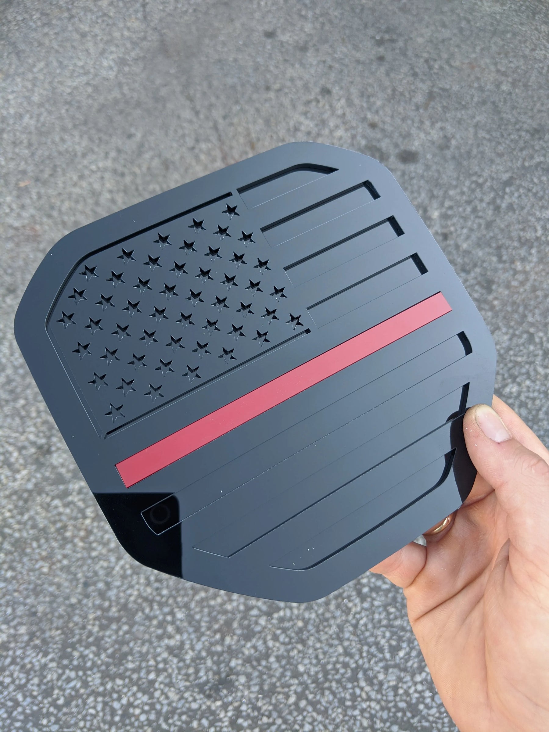 American Flag Badge - Fits 2019+ (5th Gen) Dodge® Ram® Tailgate -1500, 2500, 3500 - Black with Thin Red Line