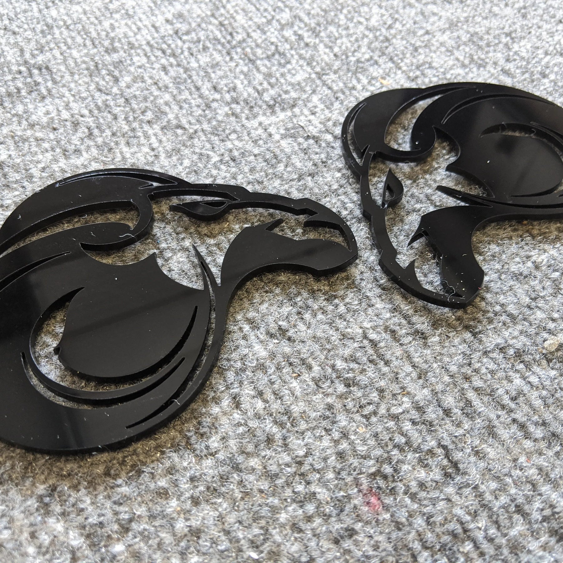Insignias con icono de oveja - Par - Negro