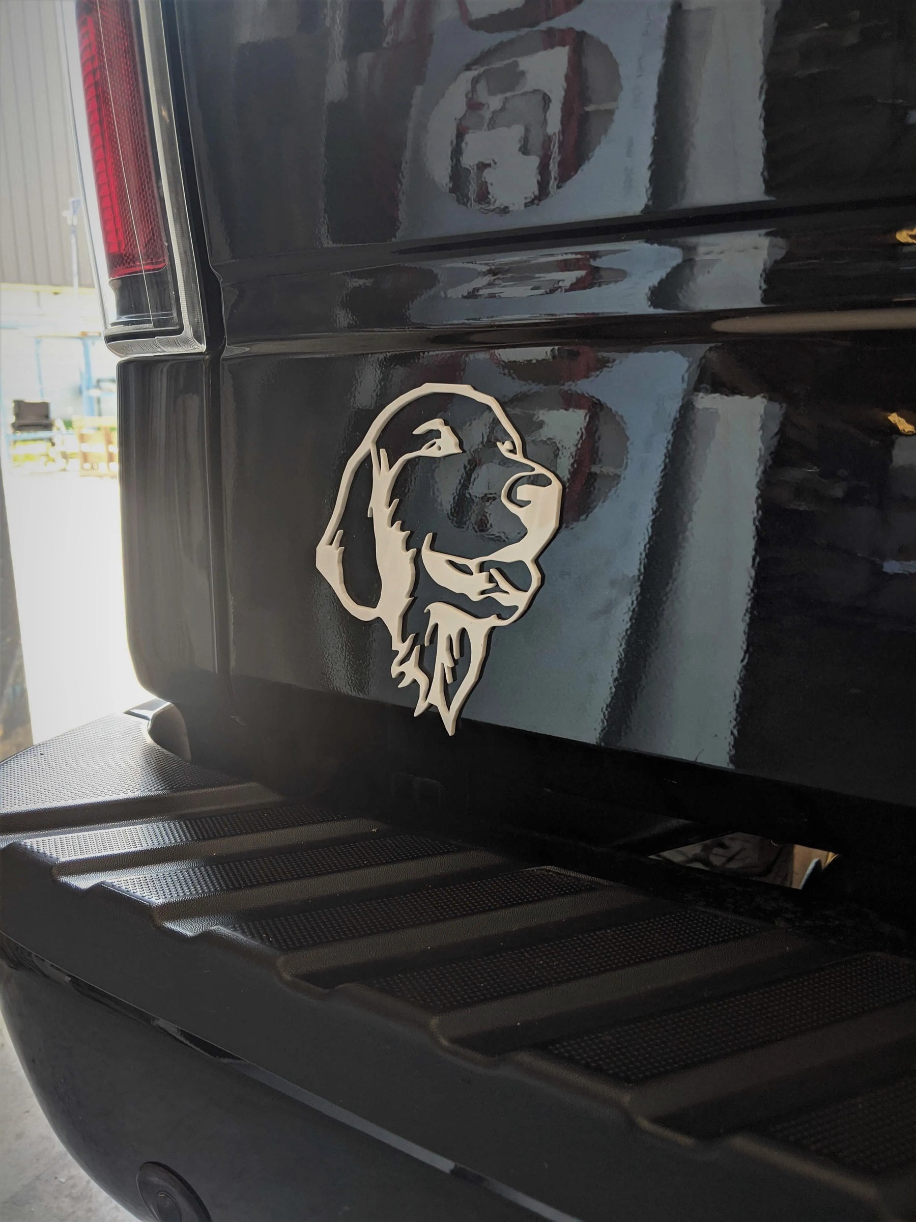Insignia Golden Retriever - Blanca