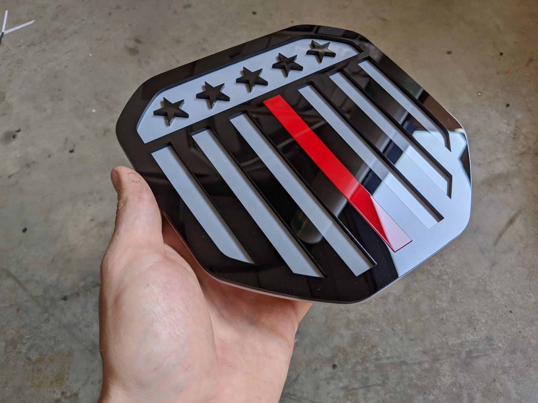 Vertical American Flag Badge - Fits 2019+ (5th Gen) Dodge® Ram® Tailgate -1500, 2500, 3500 - Black on Gray w/Thin Red Line