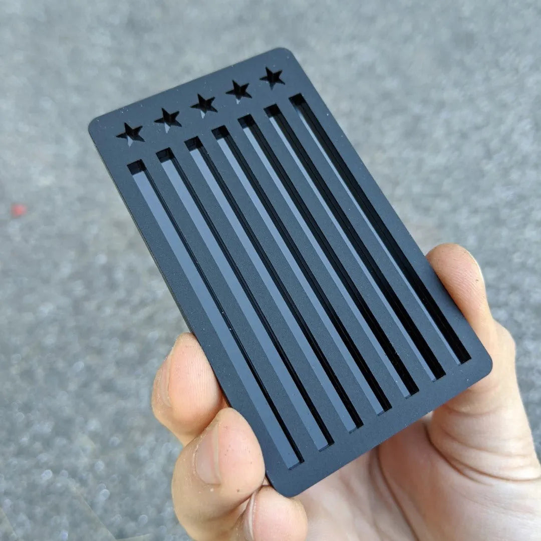 Insignia de bandera vertical: compatible con Mustang®, negro mate sobre negro
