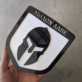 Insignia Molon Labe: compatible con modelos Dodge® Ram® 2009-2018, portón trasero, 1500, 2500, 3500, negro sobre blanco