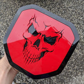 Insignia de calavera: compatible con Dodge® Ram® Tailgate 2019+ (5.ª generación) -1500, 2500, 3500 - Contorno rojo y negro
