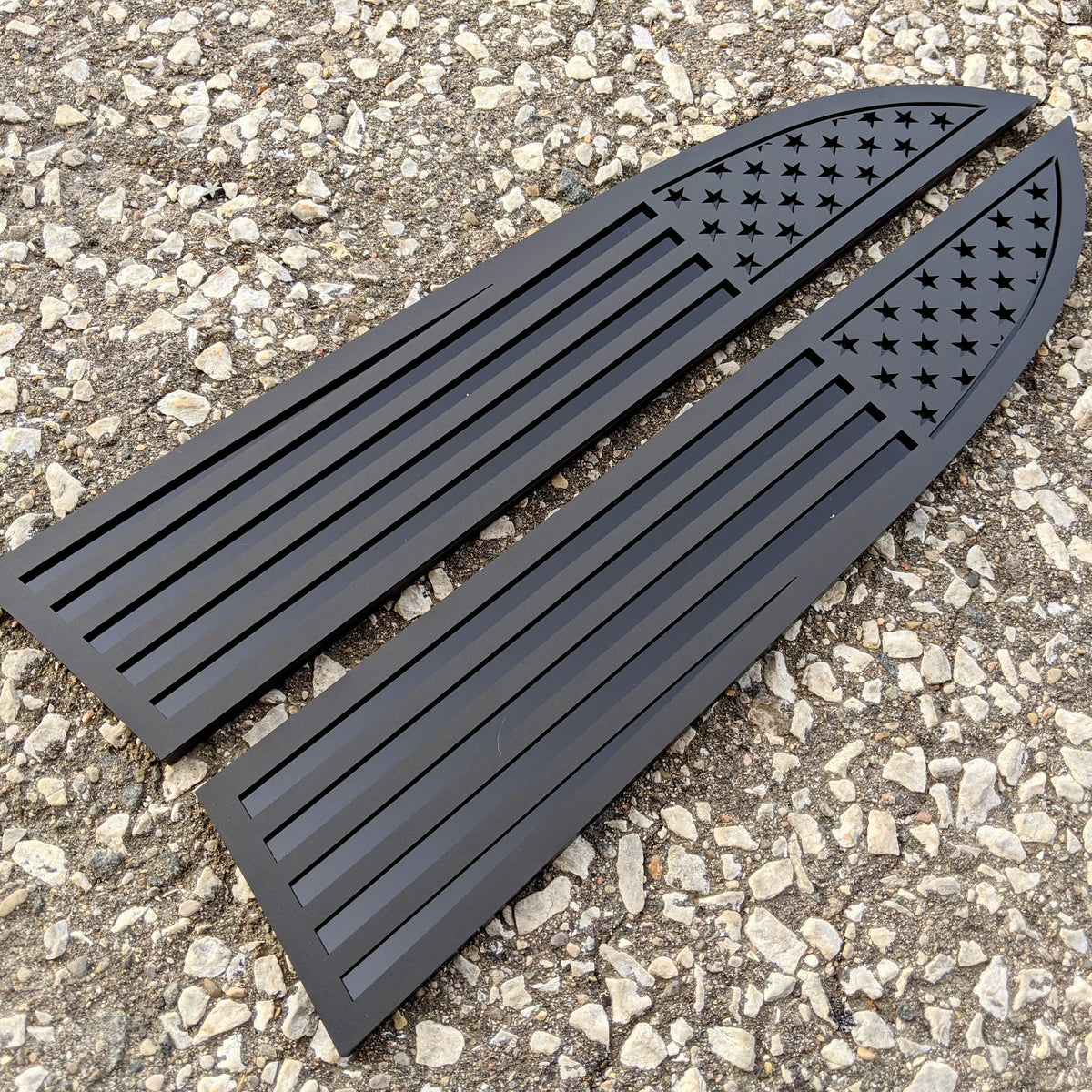 American Flag Badges - Fits 2011-2016 Super Duty® - Matte Black on Black