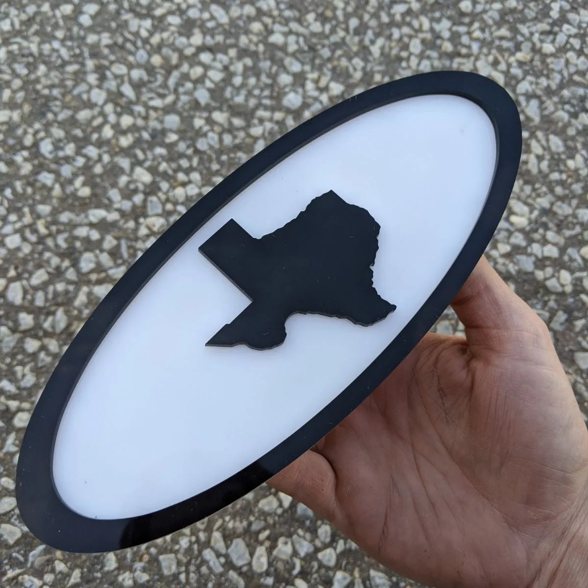 Insignia ovalada con contorno de Texas, 9 pulgadas, color negro sobre blanco (varios vehículos)