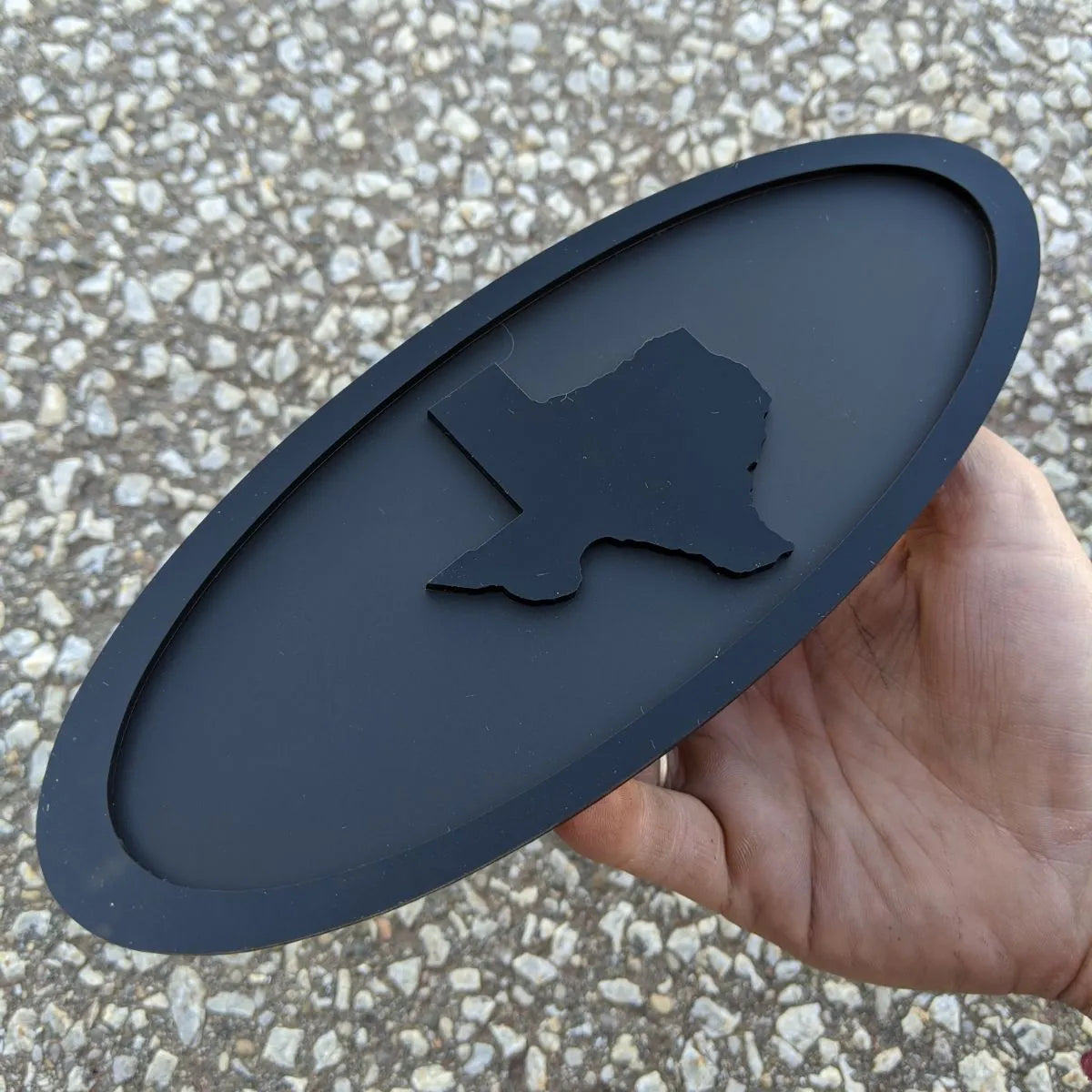Insignia ovalada con contorno de Texas, 9 pulgadas, negra sobre negro mate (varios vehículos)