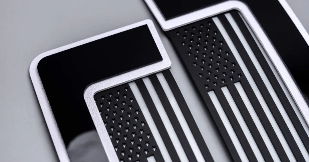 American Flag Fender Badge Set - Fits 2017-2022 Ford® F250®, F350®, F450® - White (Stars Left)