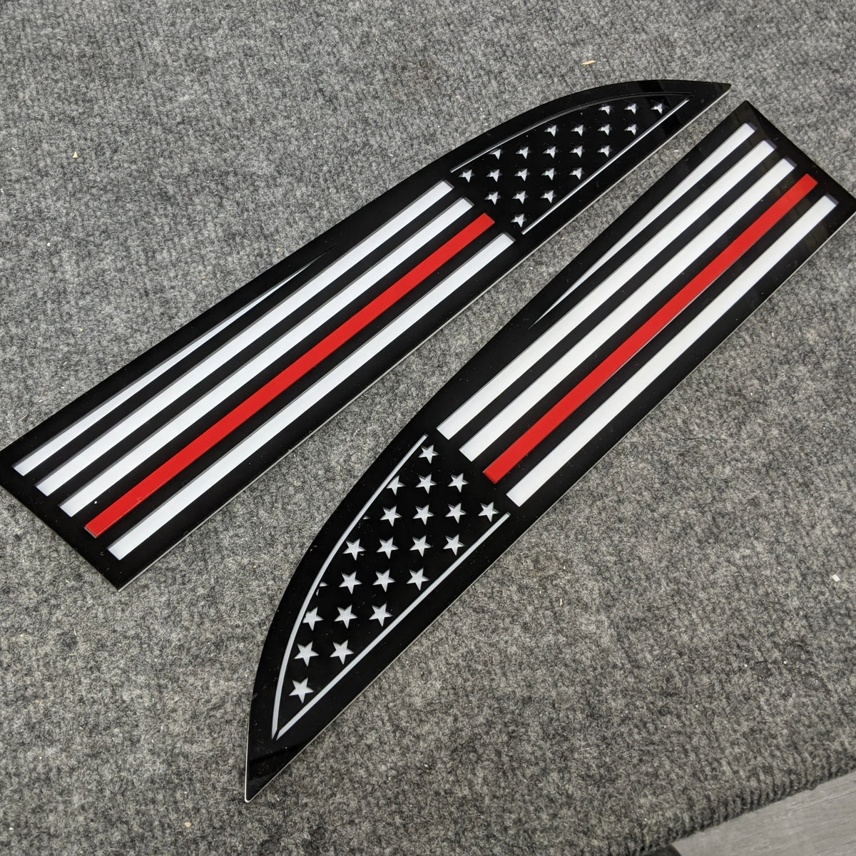 American Flag Badges - Fits 2011-2016 Super Duty® - Black on White w/Thin Red Line