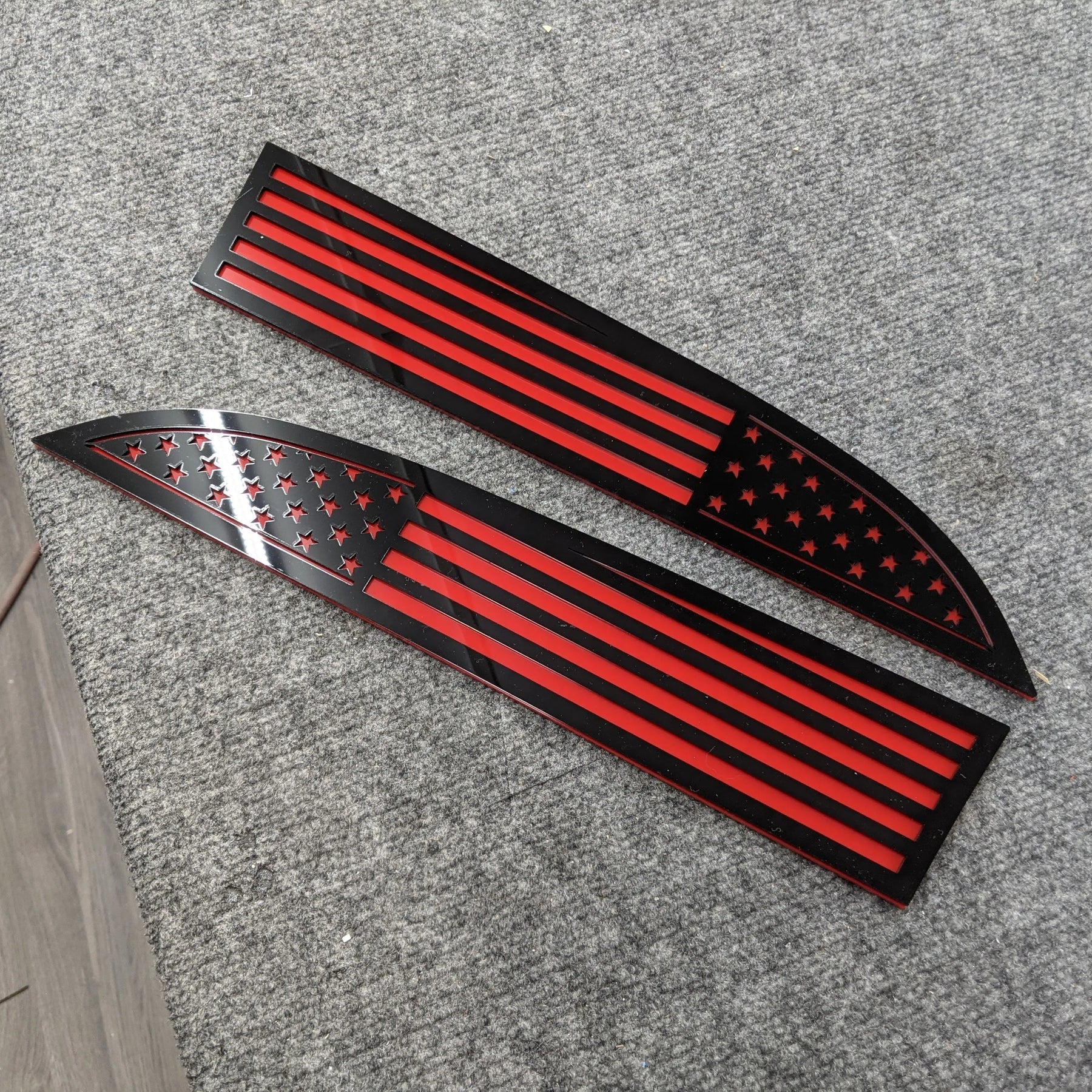American Flag Badges - Fits 2011-2016 Super Duty® - Black on Red