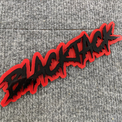 Insignia de vehículo con texto personalizado - Fuente Drip - Doble capa - Múltiples opciones de colores disponibles