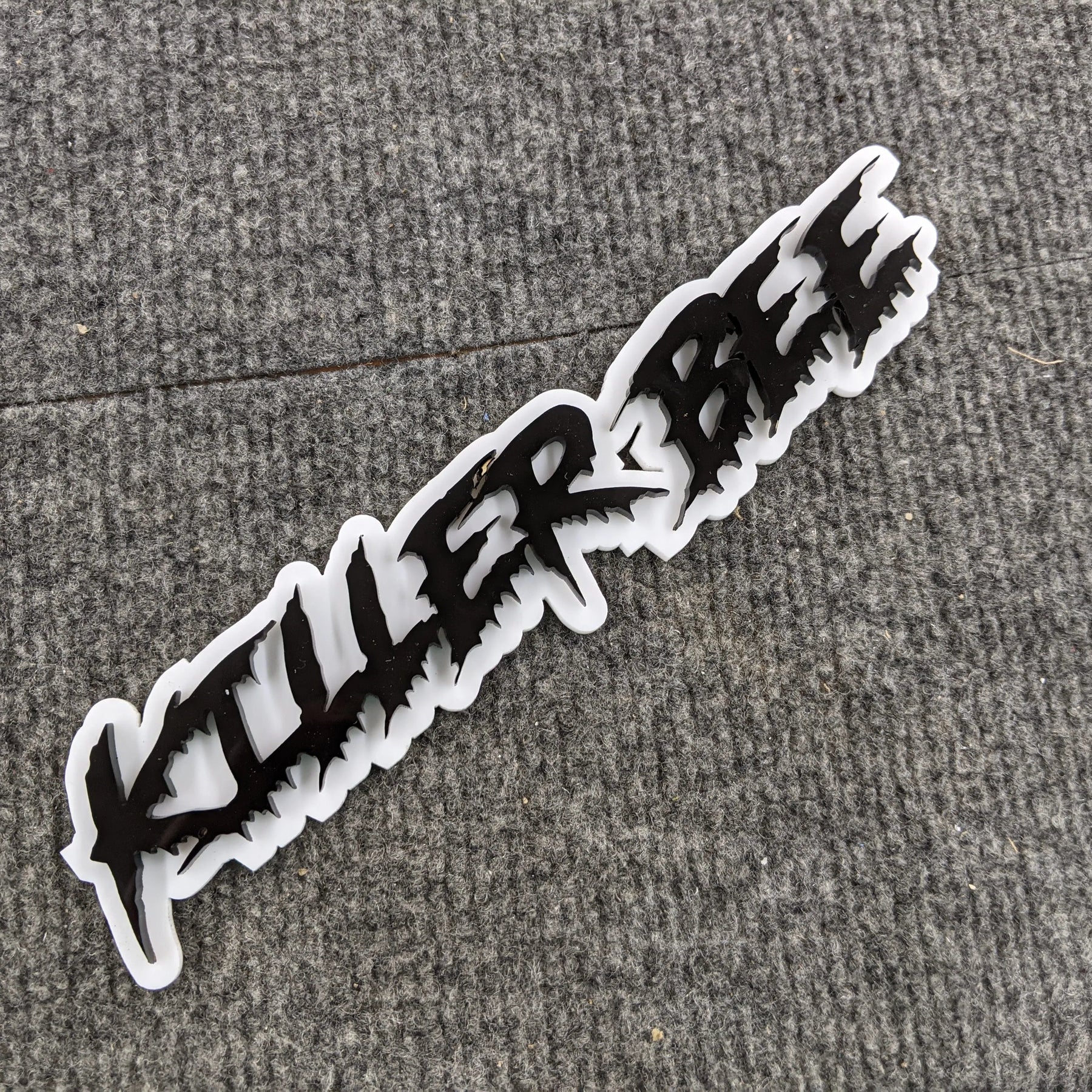 Custom Text Vehicle Badge - Drip Font - Dual Layer - Multiple Colors Choices Available