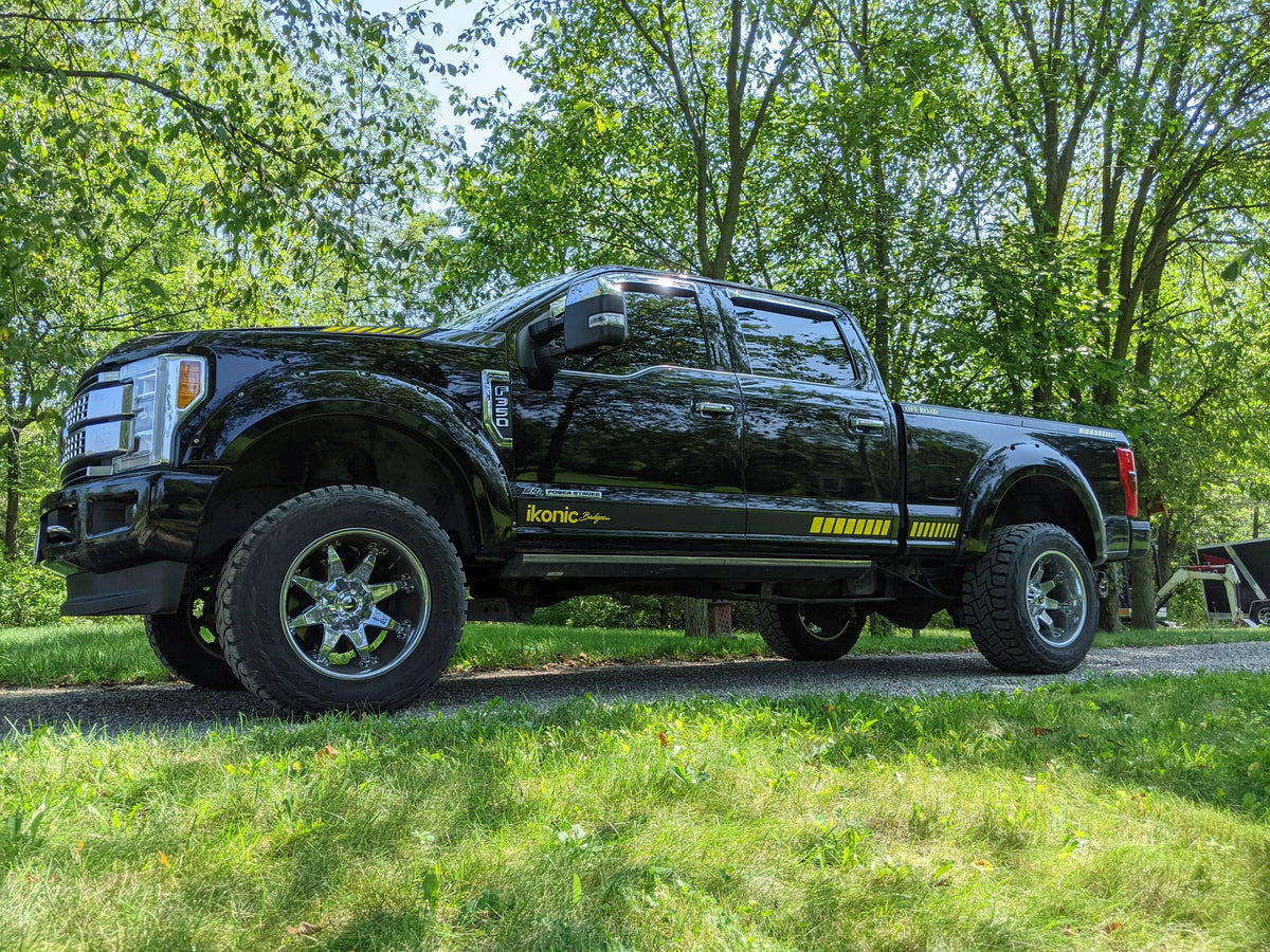 Paquete de revestimientos para camionetas Line Style: apto para Super Duty 2017-2022, negro texturizado