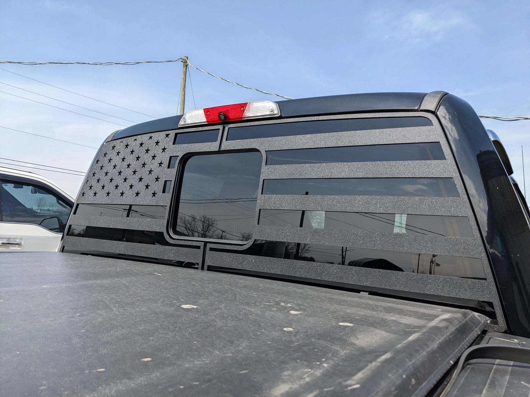Revestimiento para camioneta con bandera estadounidense, ventana trasera, compatible con Super Duty 2017-2022, negro texturizado