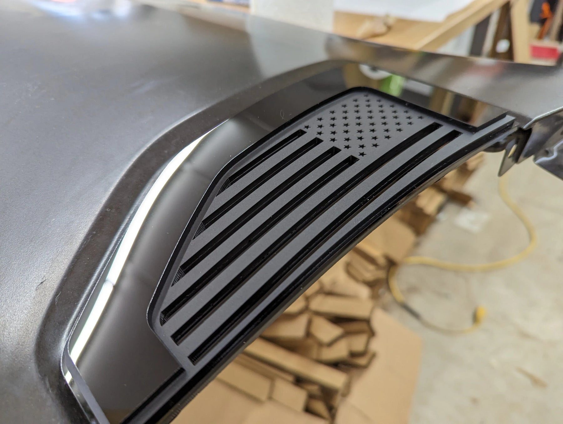 Juego de insignias para guardabarros con la bandera estadounidense, color negro, compatible con Ford® Maverick® 2022+