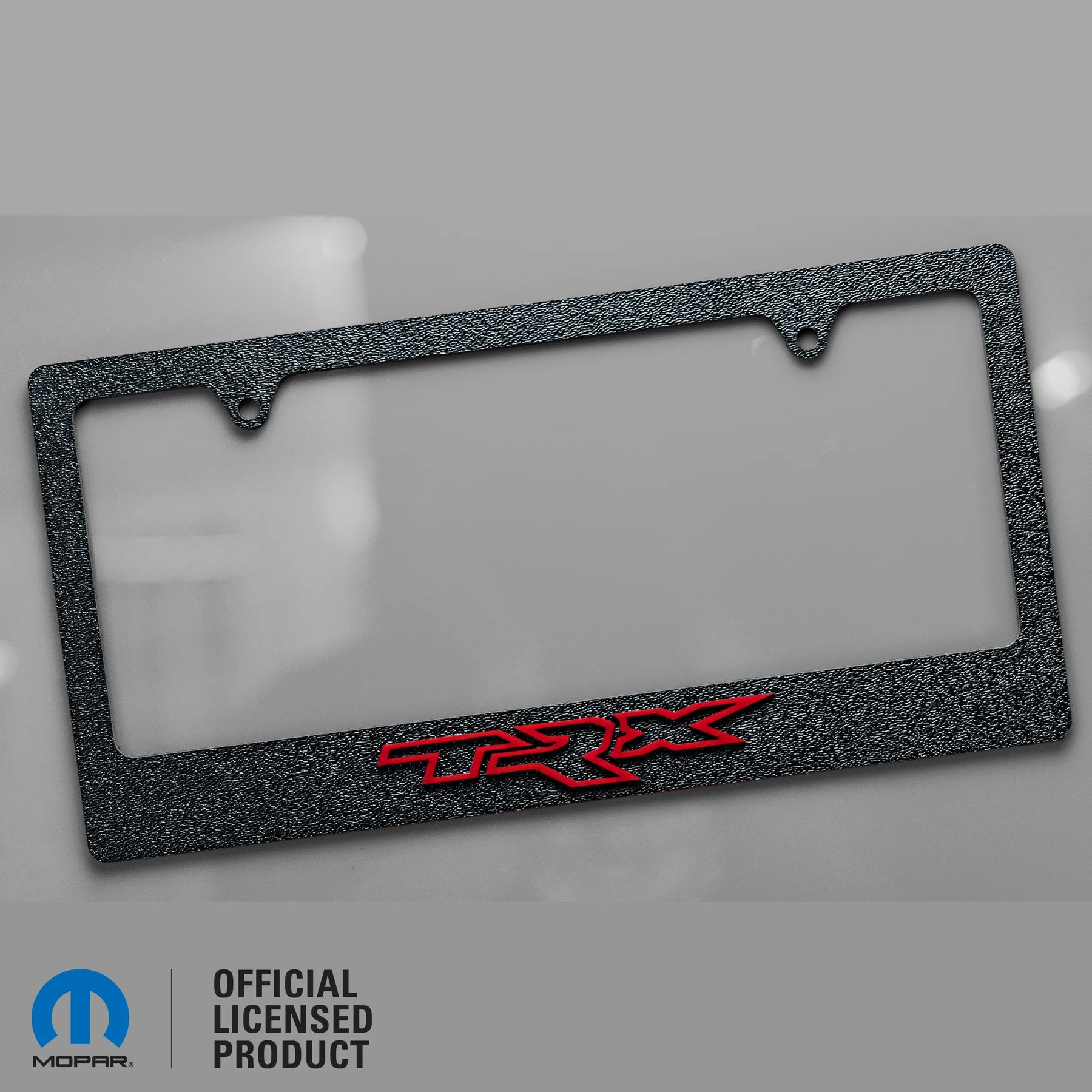 Borde para matrícula TRX®: producto con licencia oficial