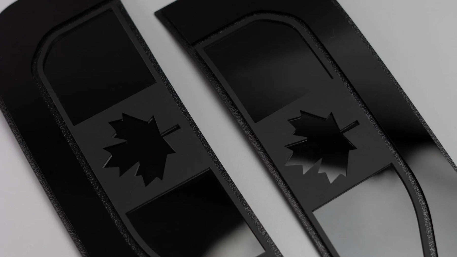 Canadian Flag Fender Badge Set - Fits 2023+ Ford® F250®, F350® Super Duty - Black
