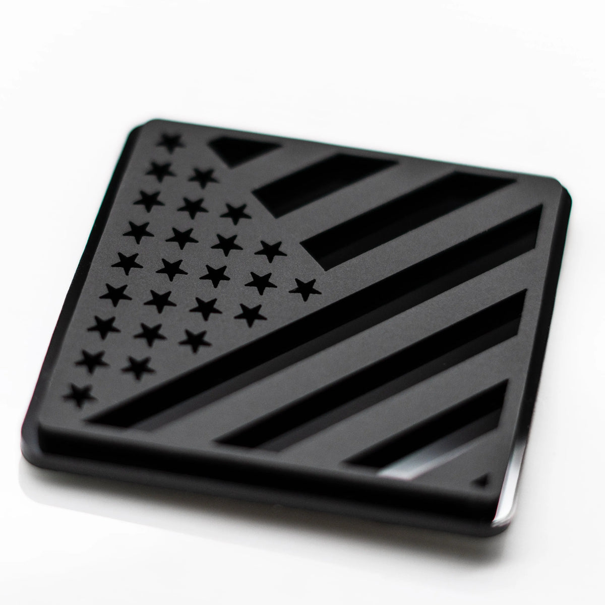 Fender Badge Pair - American Flag - Fits 2021+ Bronco® Outer Banks® - Matte Black on Black