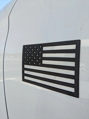 CUT OUT CAR/TRUCK AMERICAN FLAG MAGNET - THICK, QUALITY STOCK -1/16" x 3.75"x6"