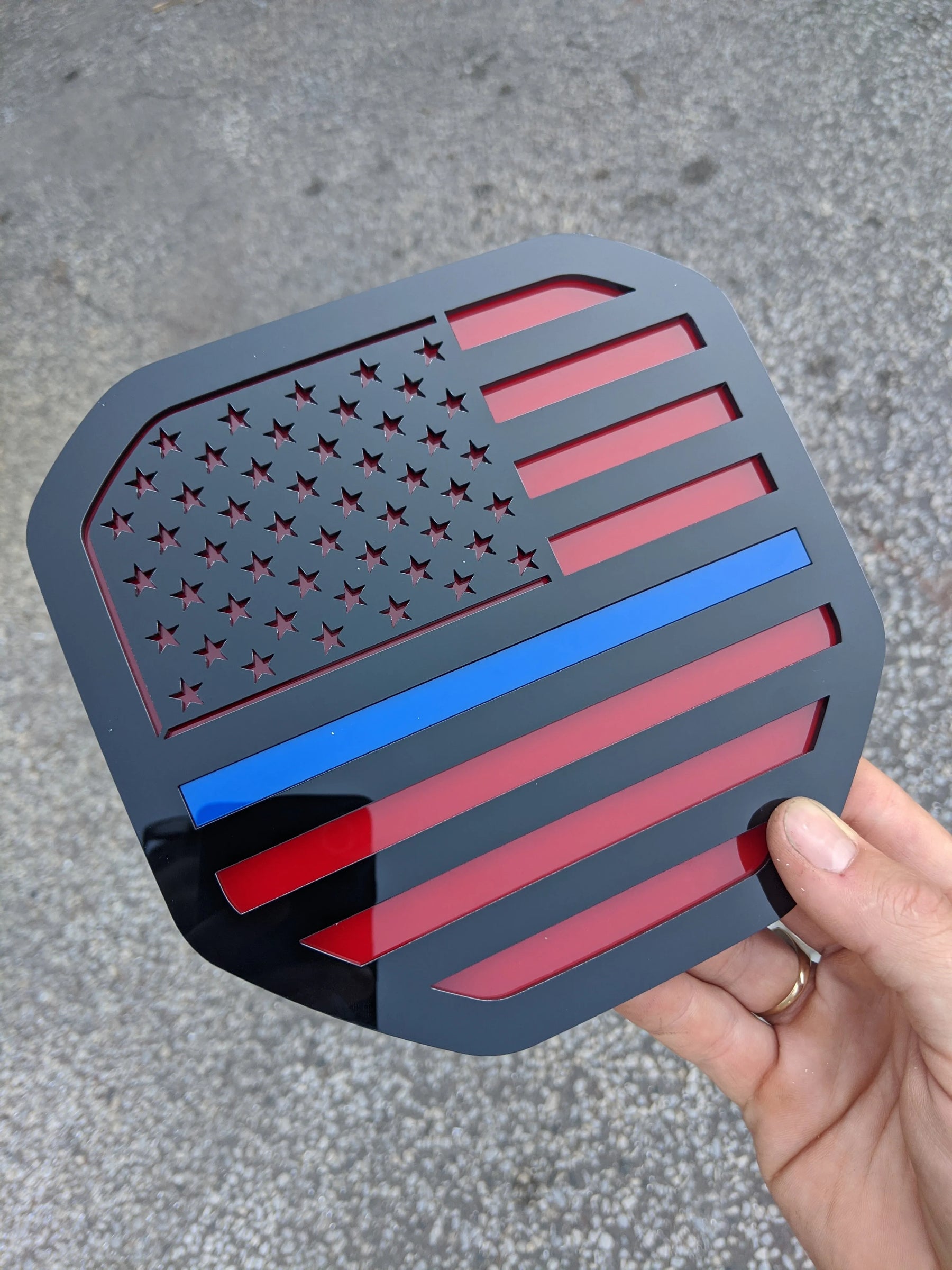 American Flag Badge - Fits 2019-2023 (5th Gen) Dodge® Ram® Tailgate -1500, 2500, 3500 - Black on Red with Thin Blue Line
