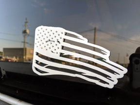 Insignia de ventana con la bandera estadounidense hecha jirones (1500, 2500, 3500), color blanco