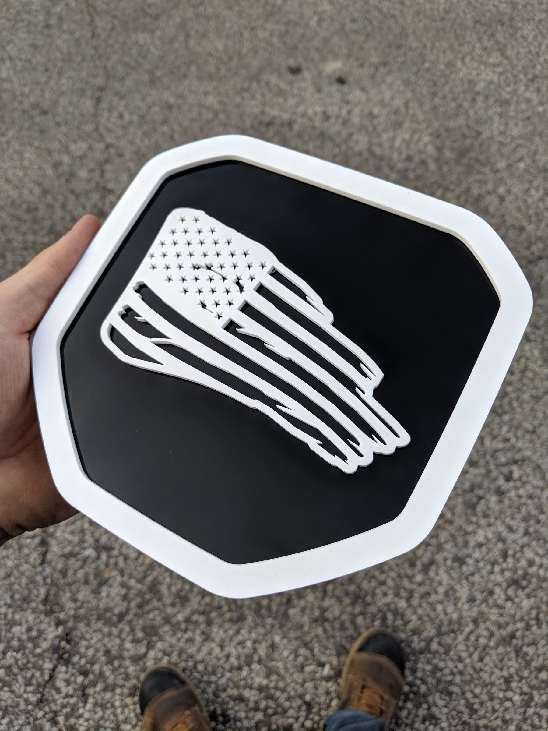 Tattered American Flag Badge - Fits 2019+ (5th Gen) Dodge® Ram® - 1500, 2500, 3500 -White on Black