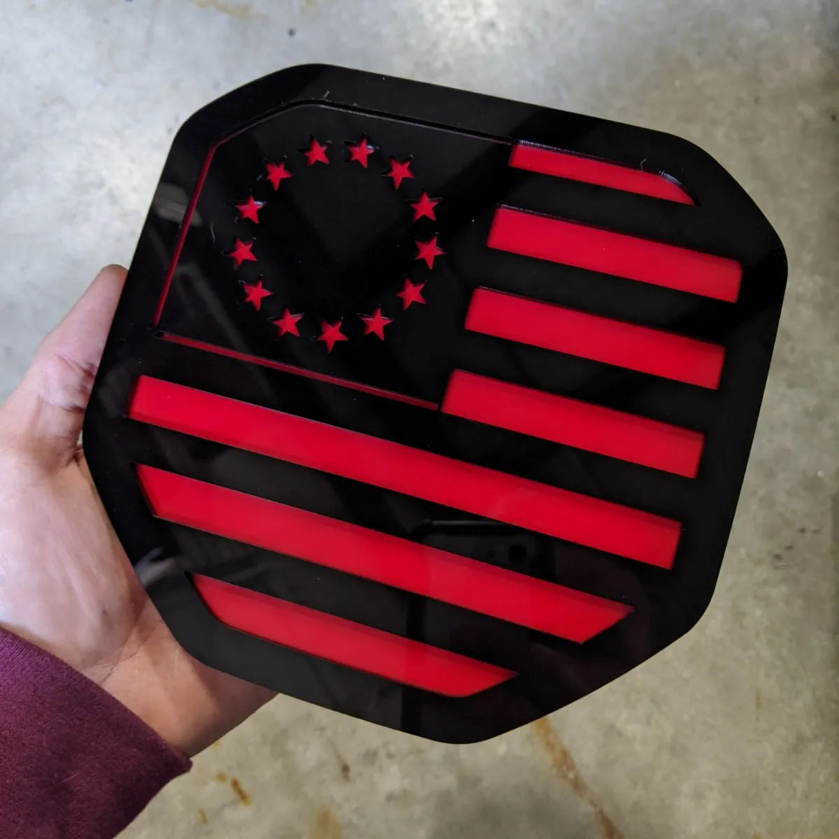 Betsy Ross American Flag Badge - Fits 2019+ (5th Gen) Dodge® Ram® Tailgate -1500, 2500, 3500 - Black on Red