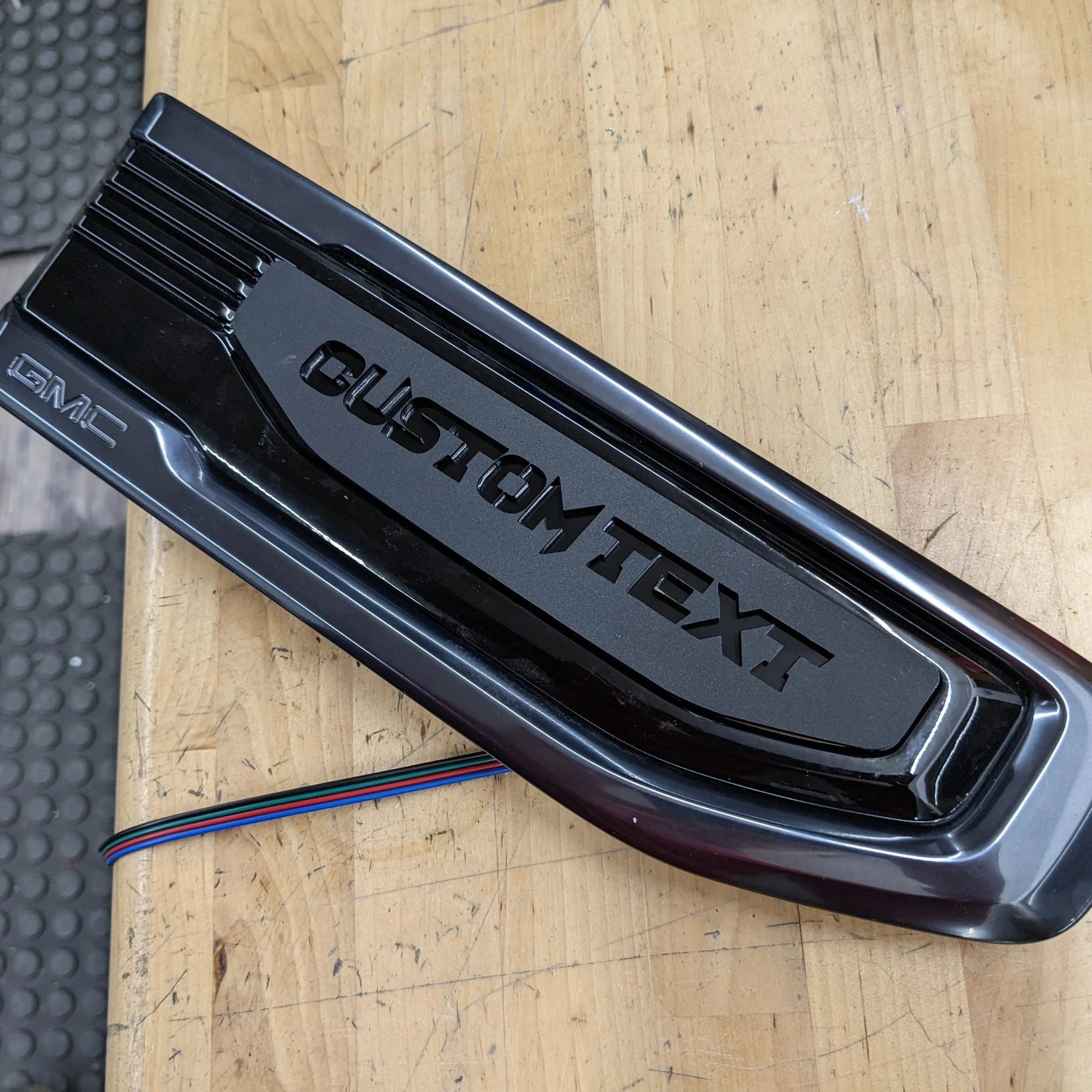 Custom Text - LED OEM Modified Fender Badge Set - Fits 2019-2023 GMC 1