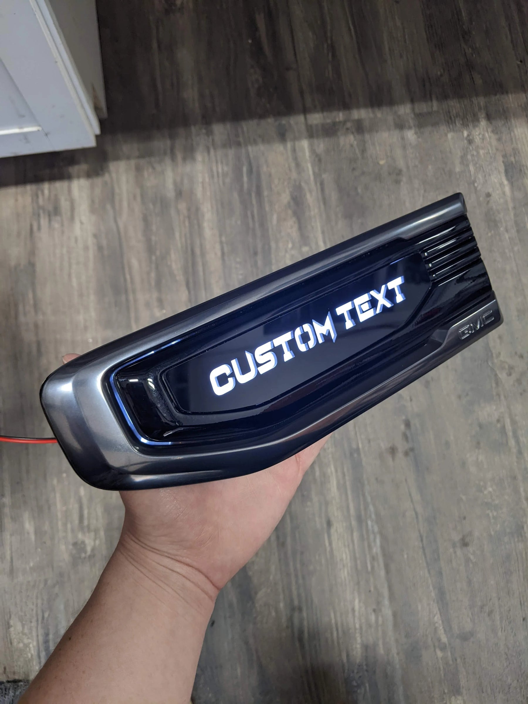 Custom Text - LED OEM Modified Fender Badge Set - Fits 2019-2023 GMC 1