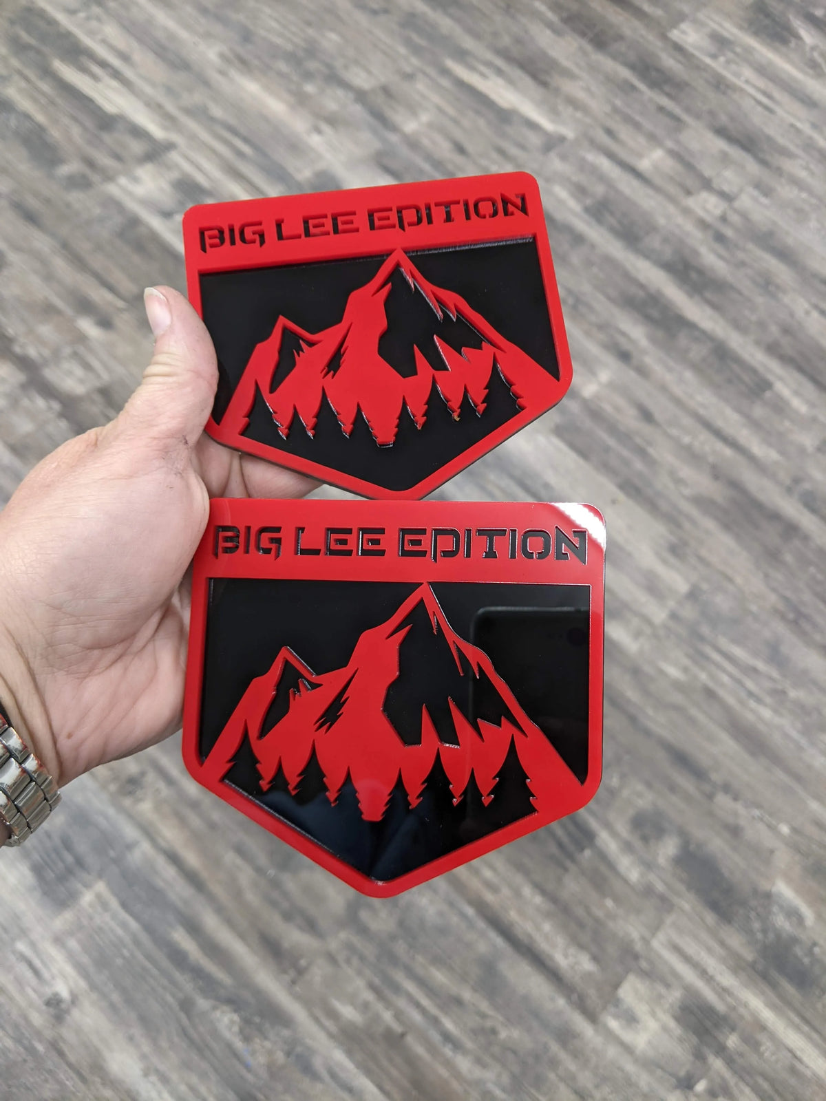 Fender Badge Pair - Custom Text Mountains - Fits 2021+ Bronco® Big Bend® - Red on Black