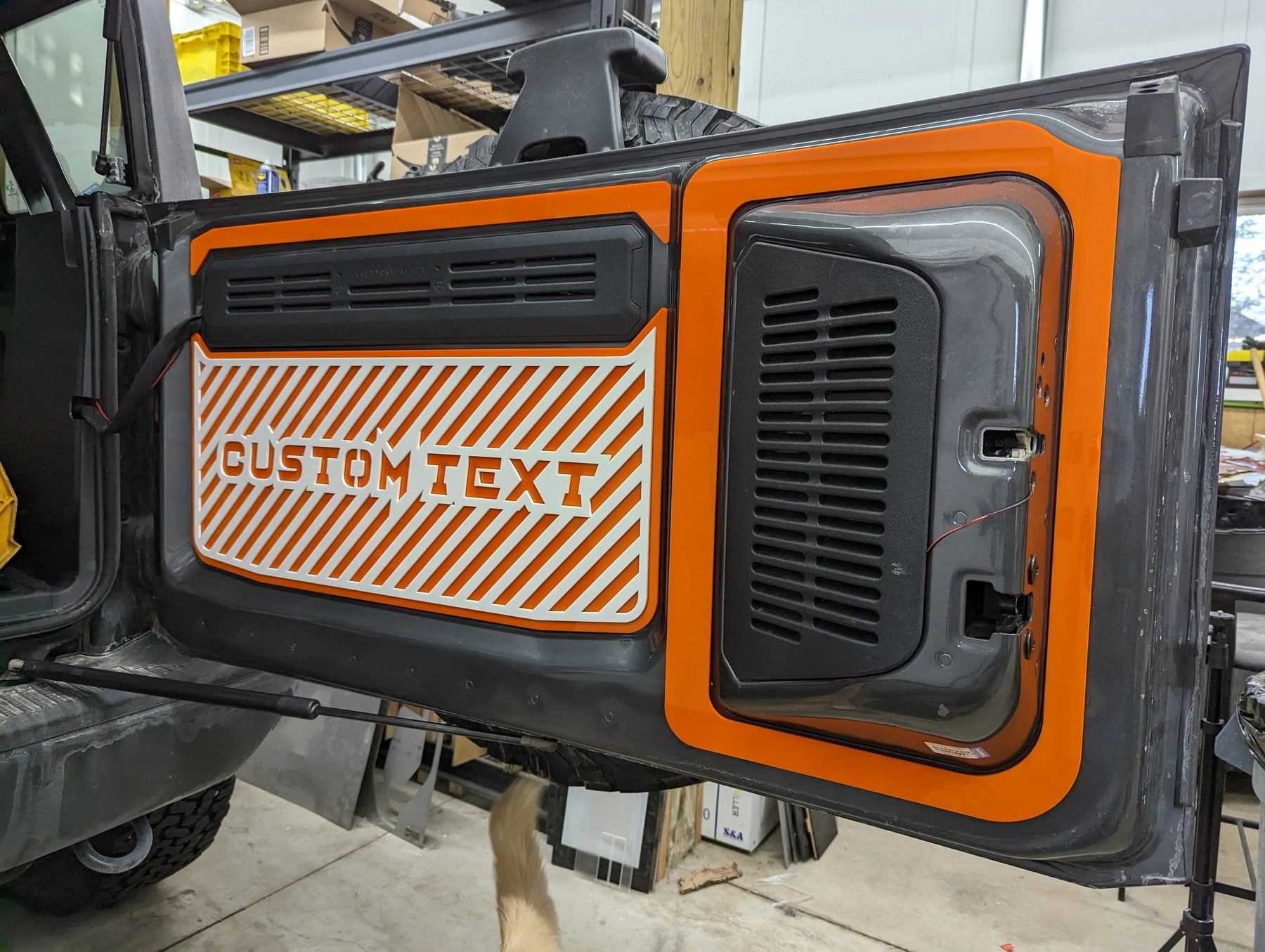 Tailgate Inside Accent Kit - Custom Text and Lines - Fits 2021+ Bronco® - Multiple Colors Available